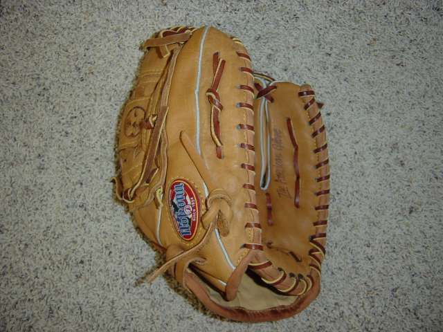 Nokona AMG175BF Buffalo Leather Back